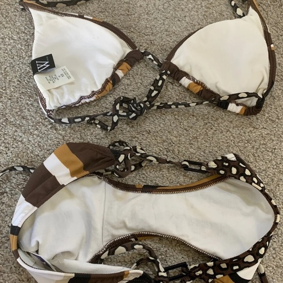 Swimsuit Top and Bottom - Picture 7 of 7